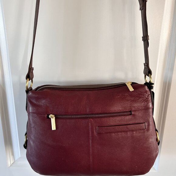 STONEMOUNTAIN WESTHAMPTON HOBO NWT   BLACK FRIDAY - Picture 2 of 4